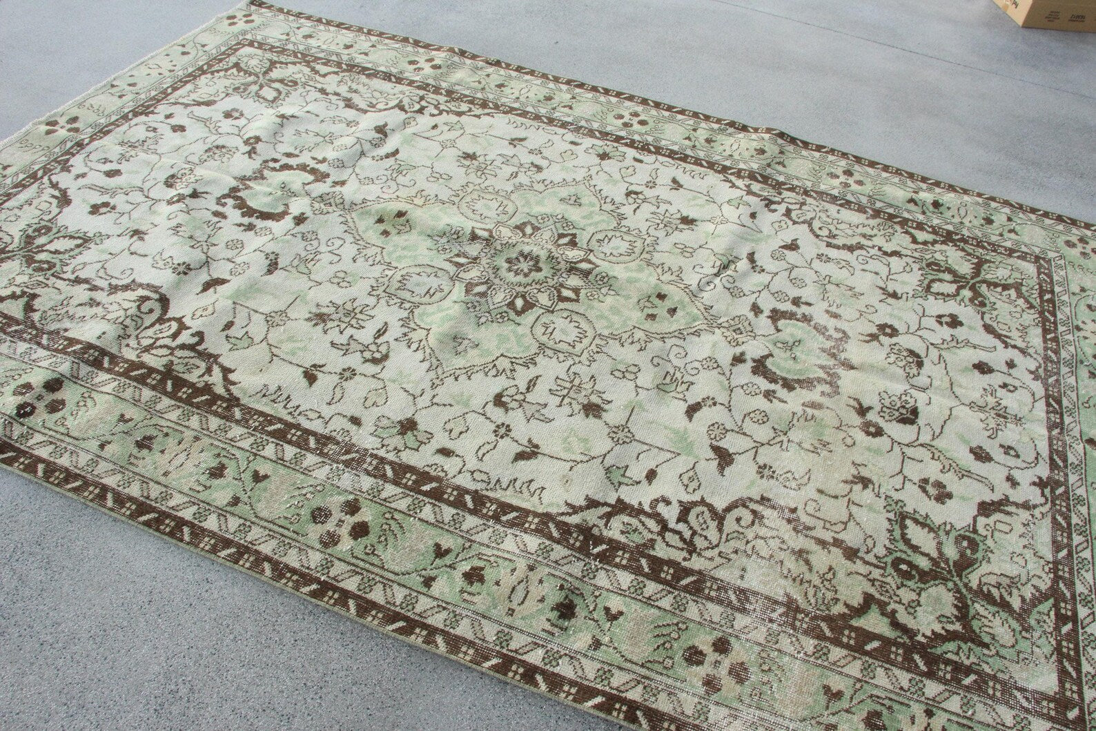 Vintage Turkish Accent Area rug 6.1 x 9.2 ft