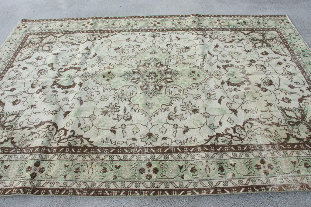 Vintage Turkish Accent Area rug 6.1 x 9.2 ft