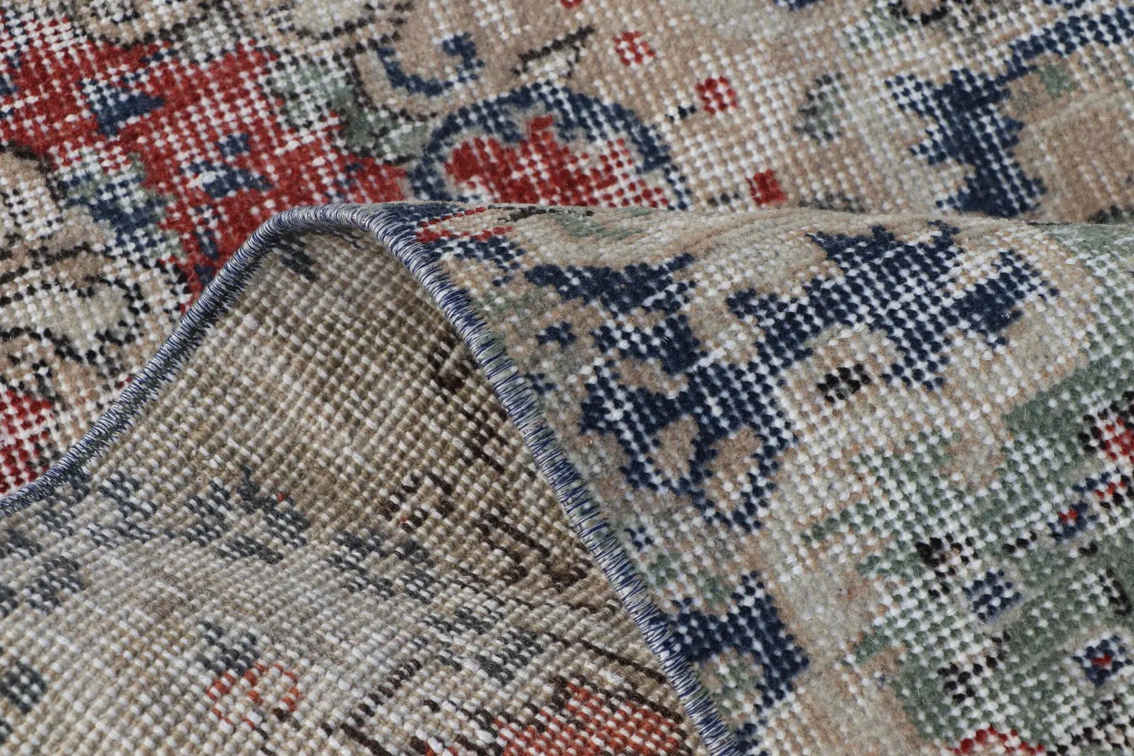 XL Vintage Turkish Accent Area Rug 6.6 x 10.7 ft