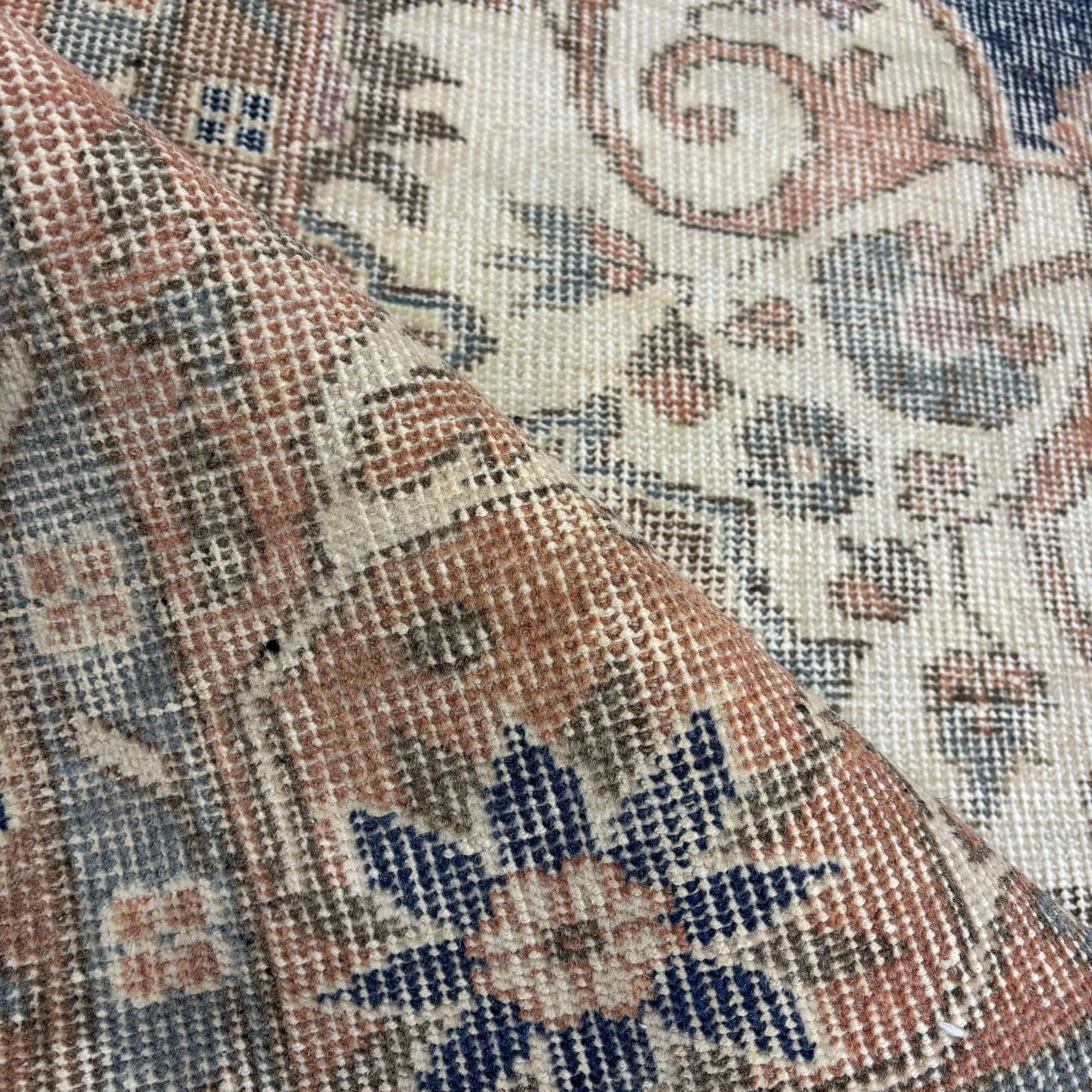 XL Vintage Turkish Accent Area Rug 6.7 x 10.6 ft