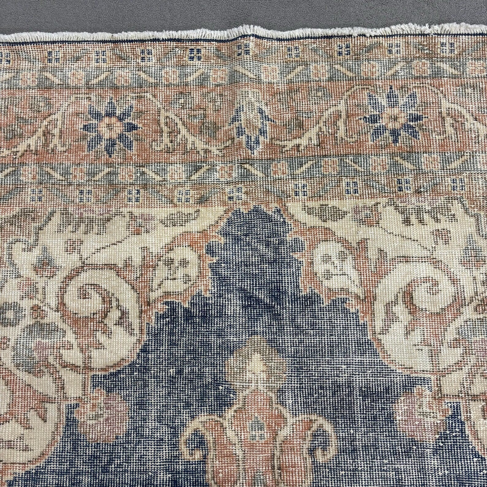 XL Vintage Turkish Accent Area Rug 6.7 x 10.6 ft