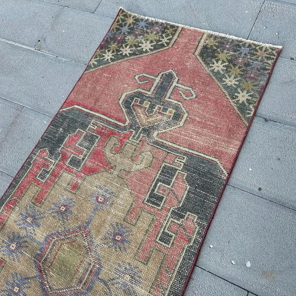 Vintage Turkish Runner Rug 2.6 x 7.4 ft