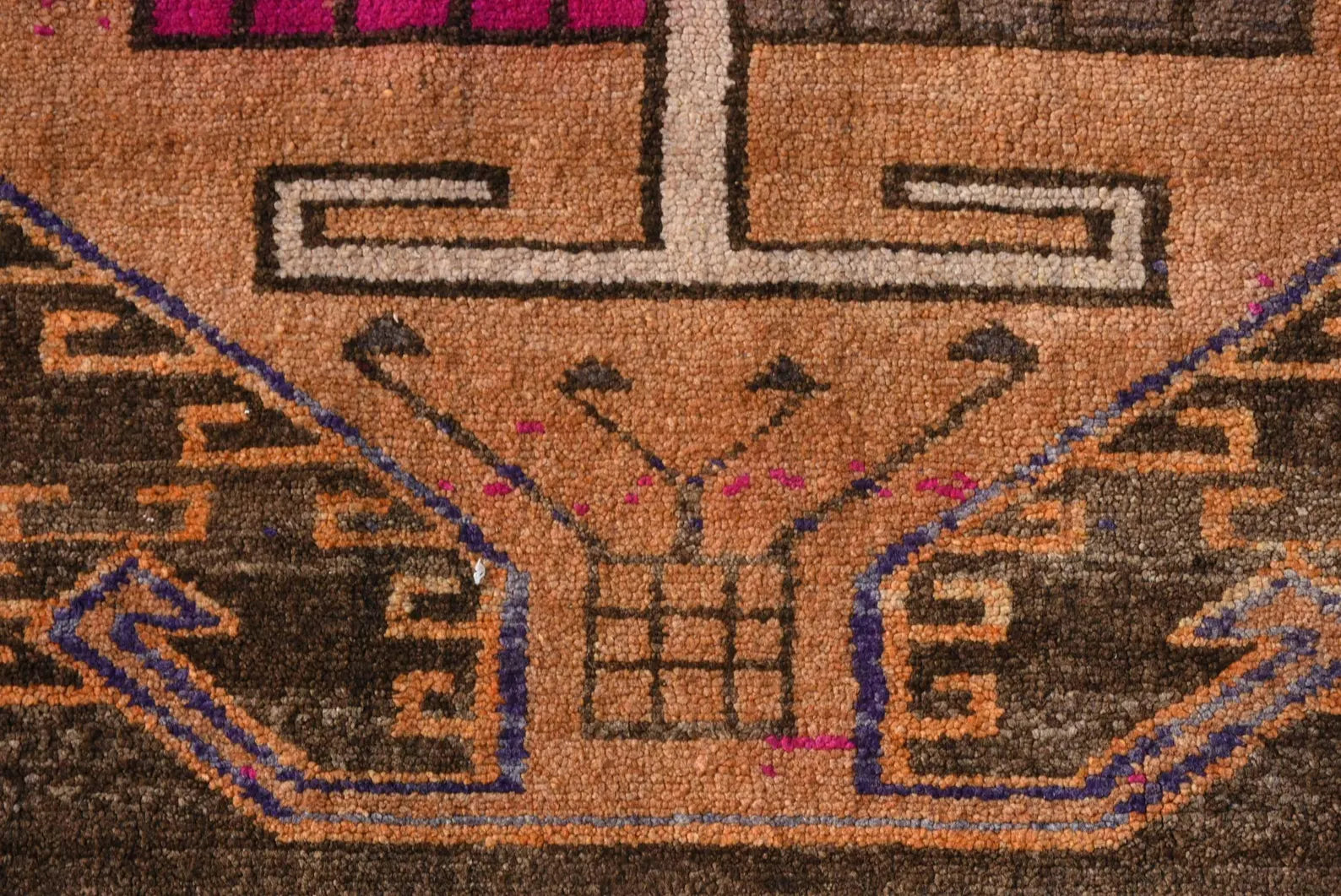 XL Vintage Turkish Accent Area rug 5.7 x 13 ft