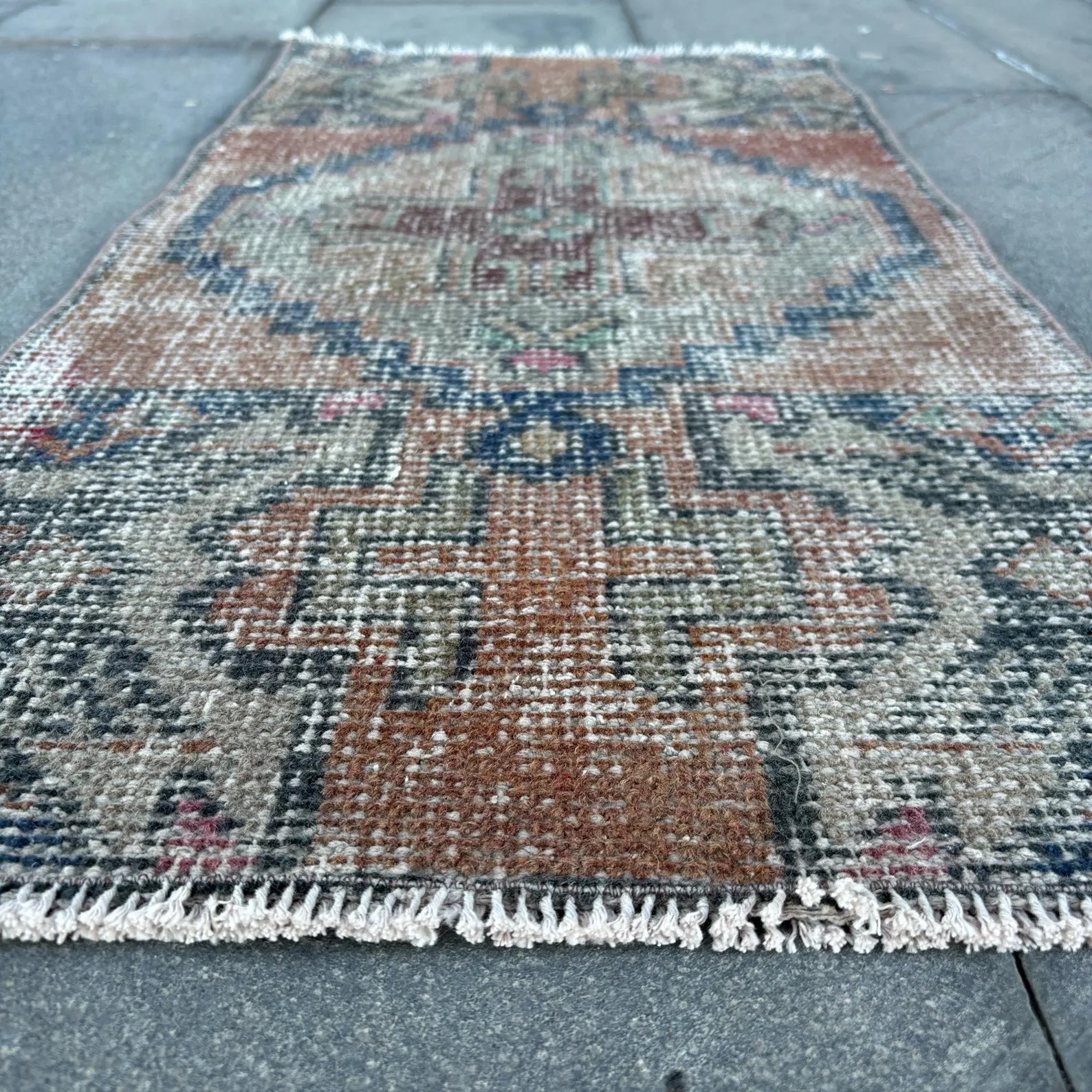 Vintage Turkish Mini Rug 1.4 x 2.8 ft