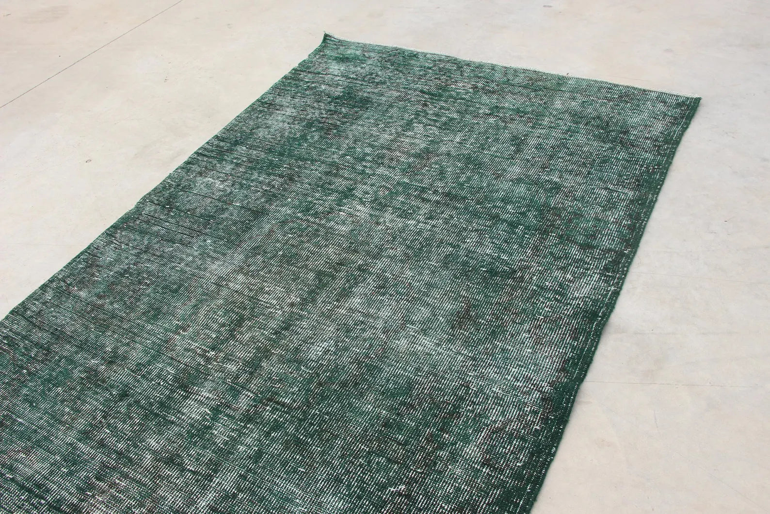 XL Vintage Turkish Accent Area rug 5 x 8.4 ft