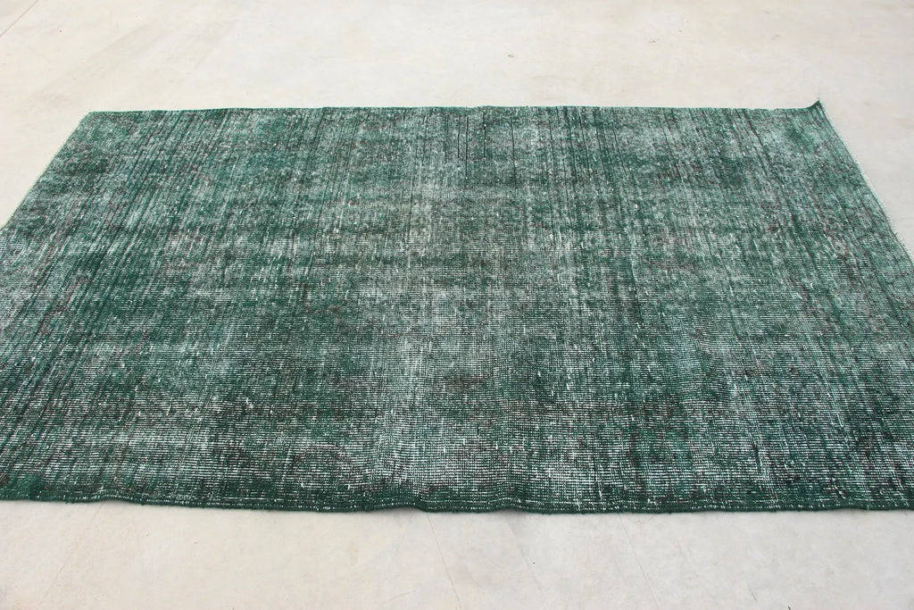 XL Vintage Turkish Accent Area rug 5 x 8.4 ft