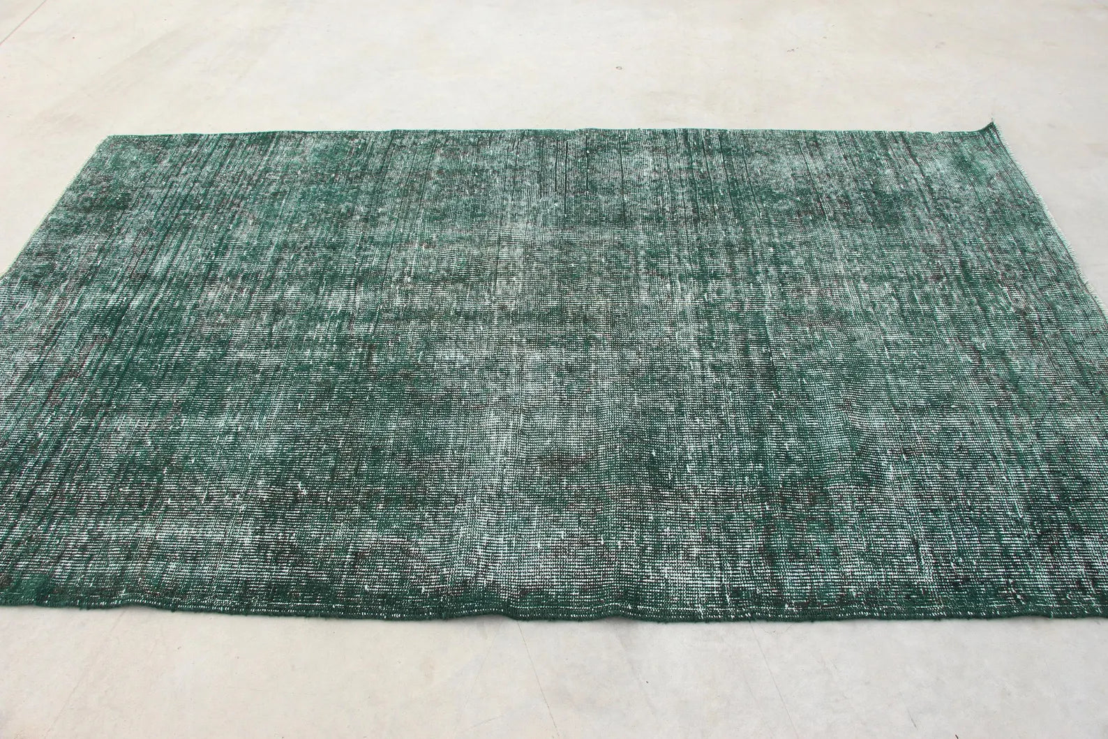 XL Vintage Turkish Accent Area rug 5 x 8.4 ft