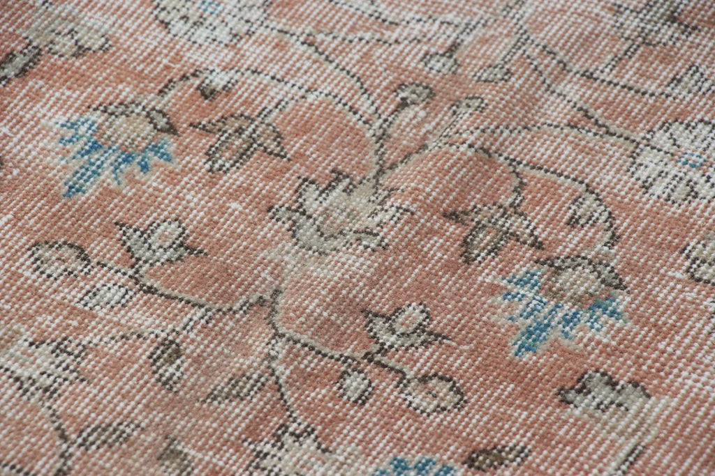Vintage Turkish Accent Area rug 4.4 x 9.9 ft