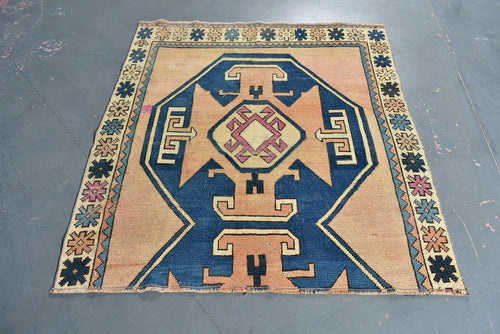 Vintage Turkish Accent Area rug 4.1 x 4.4 ft