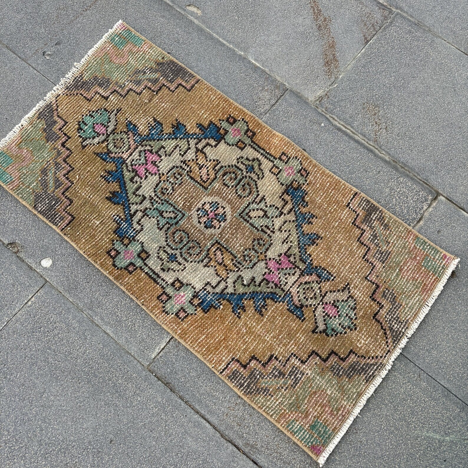 Vintage Turkish Mini Rug 1.3 x 2.7 ft