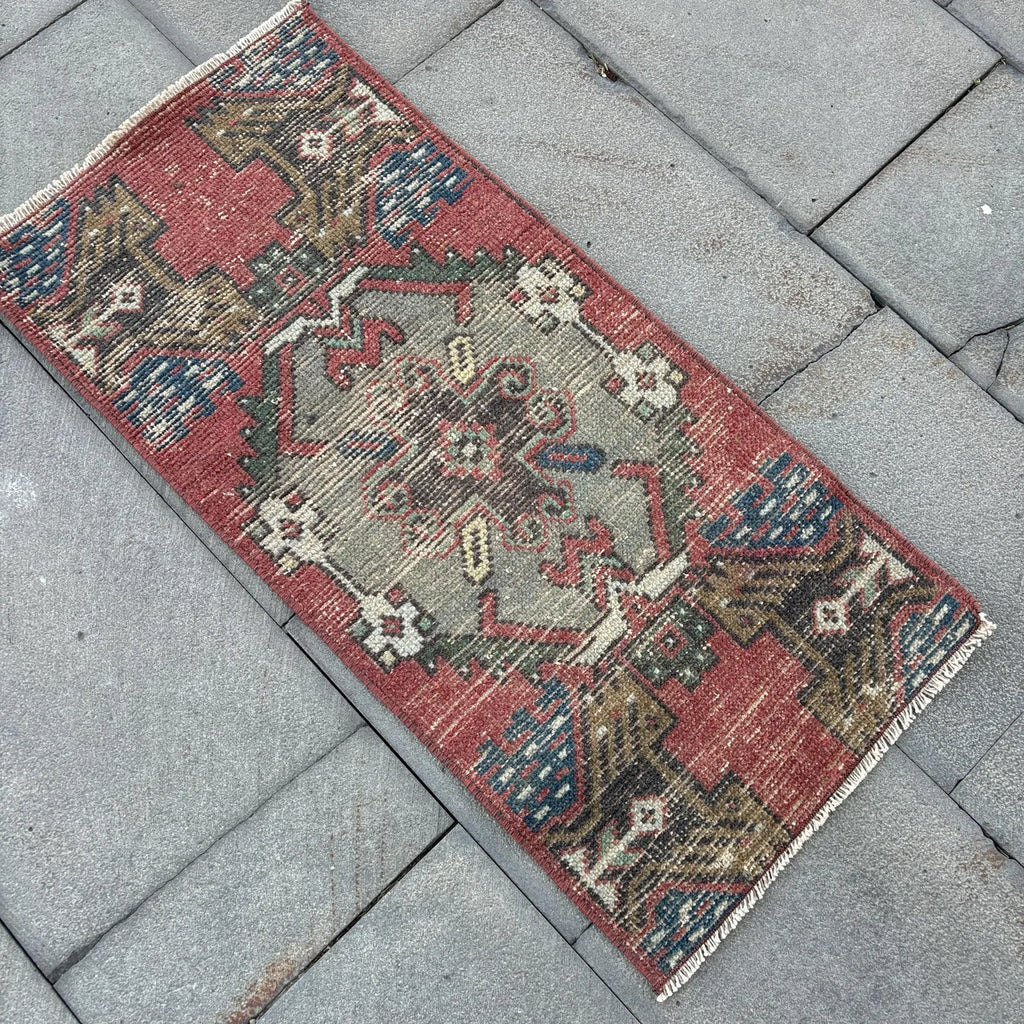 Vintage Turkish Mini Rug 1.4 x 2.9 ft