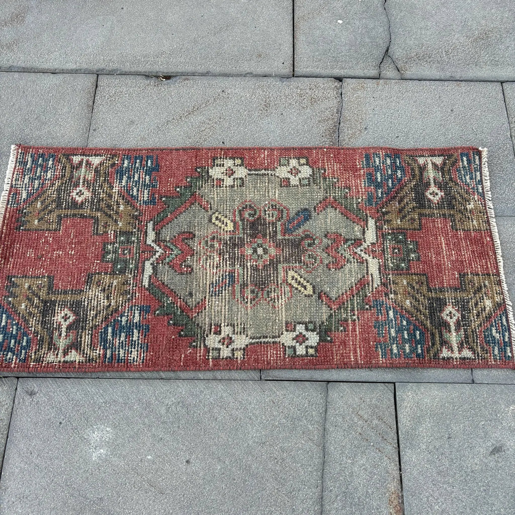 Vintage Turkish Mini Rug 1.4 x 2.9 ft