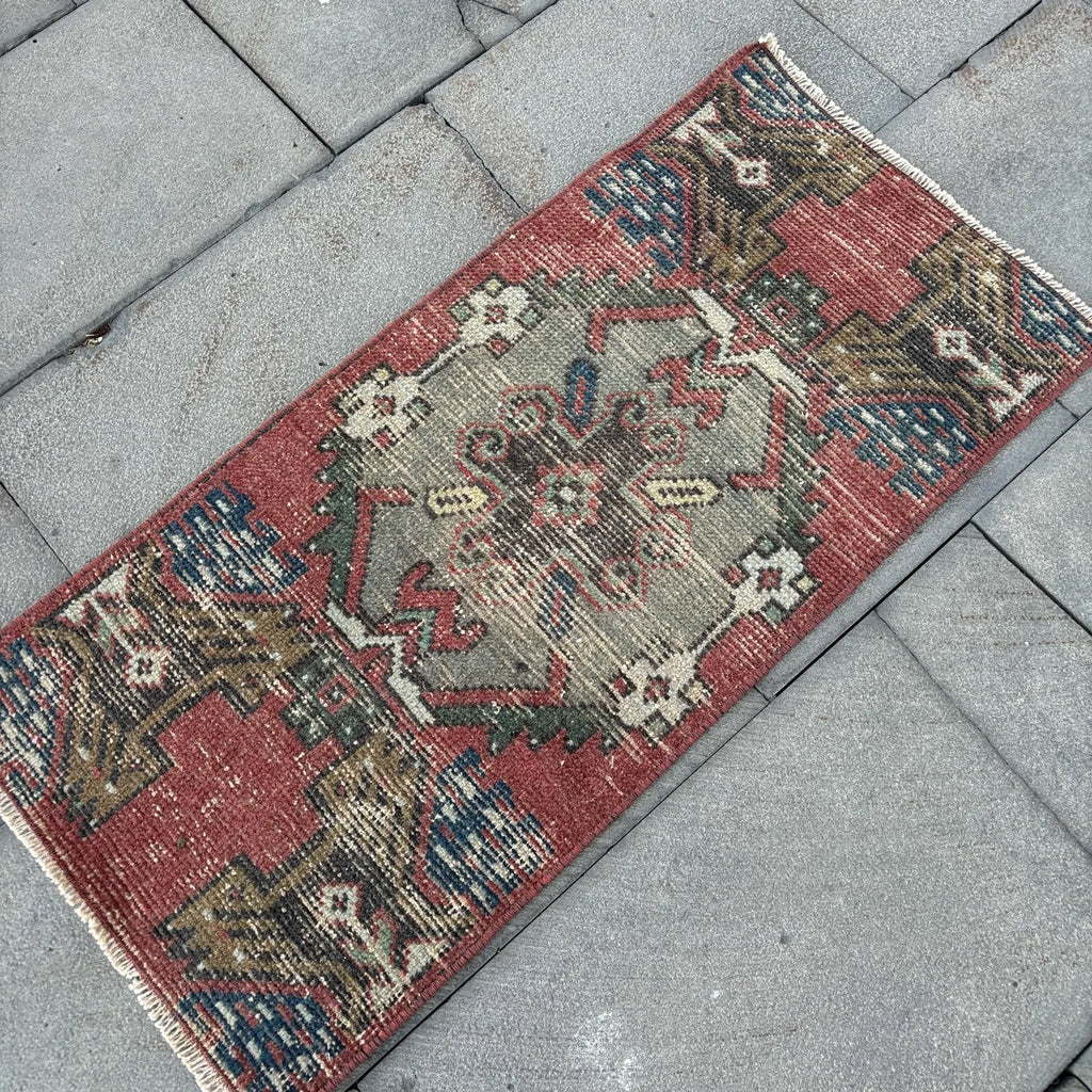 Vintage Turkish Mini Rug 1.4 x 2.9 ft