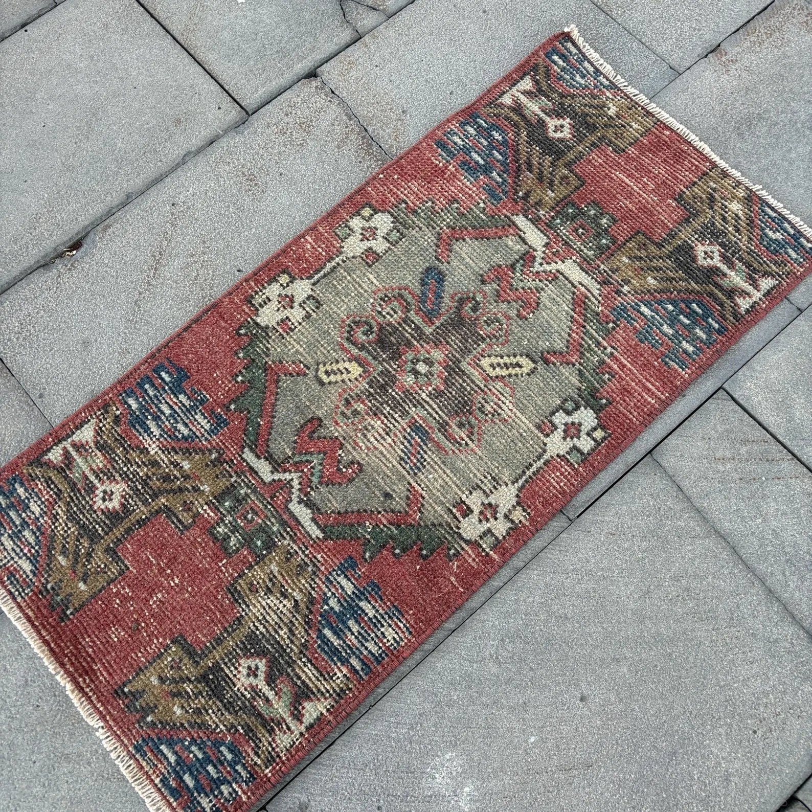 Vintage Turkish Mini Rug 1.4 x 2.9 ft