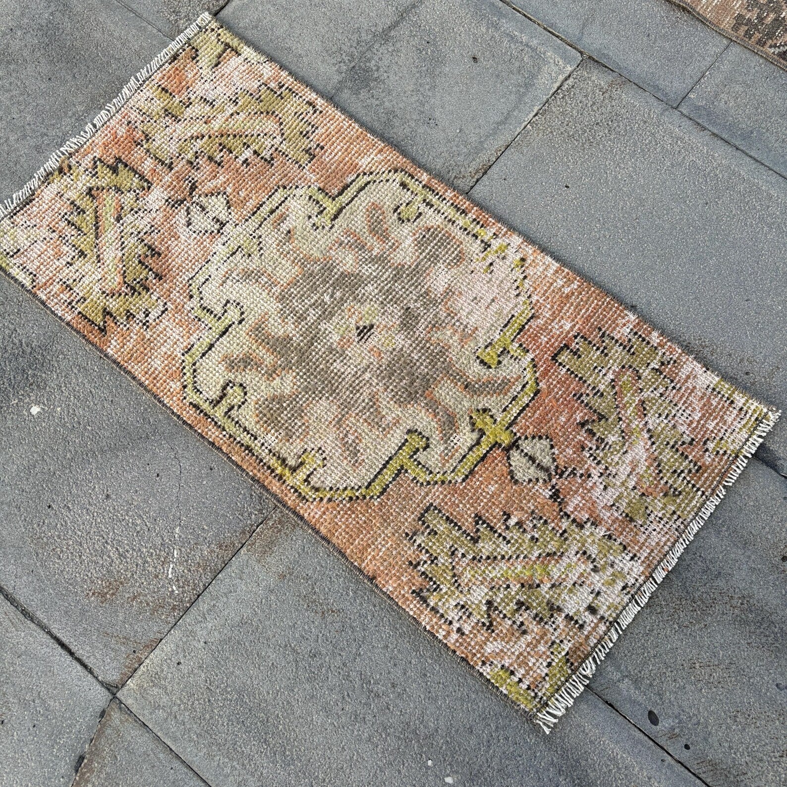 Vintage Turkish Mini Rug 1.3 x 2.7 ft