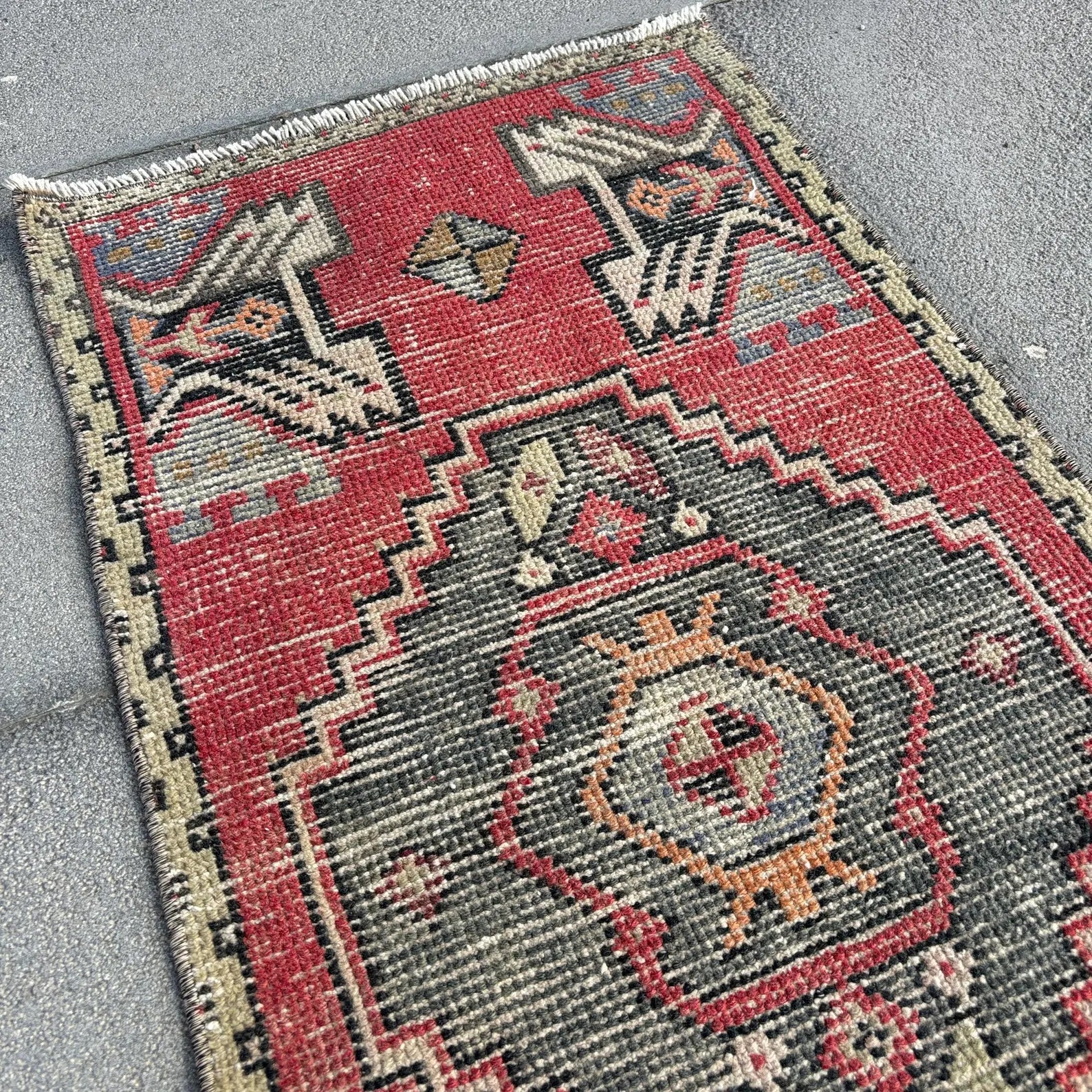 Vintage Turkish Mini Rug 1.5 x 3.2 ft