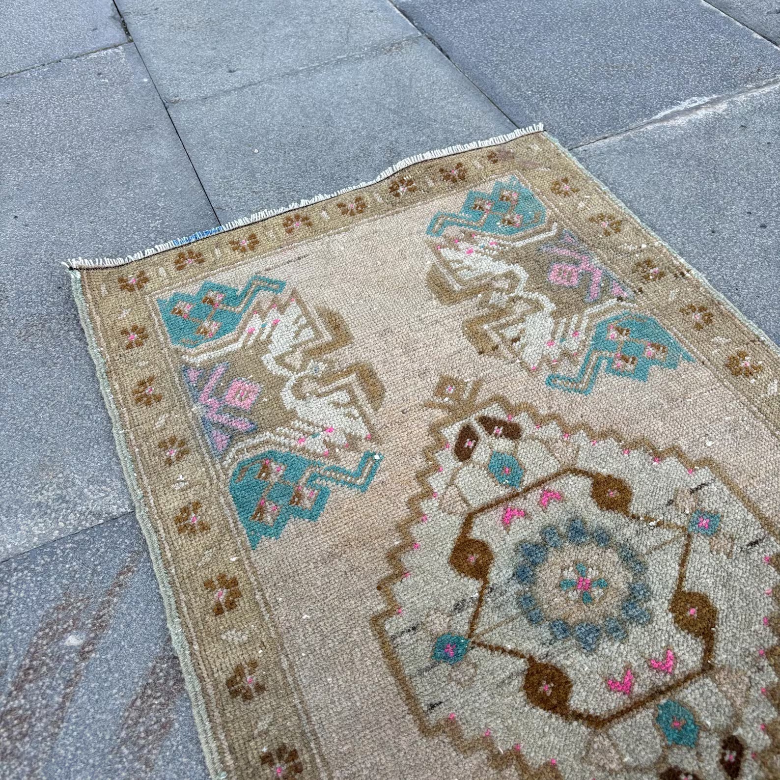 Vintage Turkish Mini Rug 1.5 x 2.6 ft