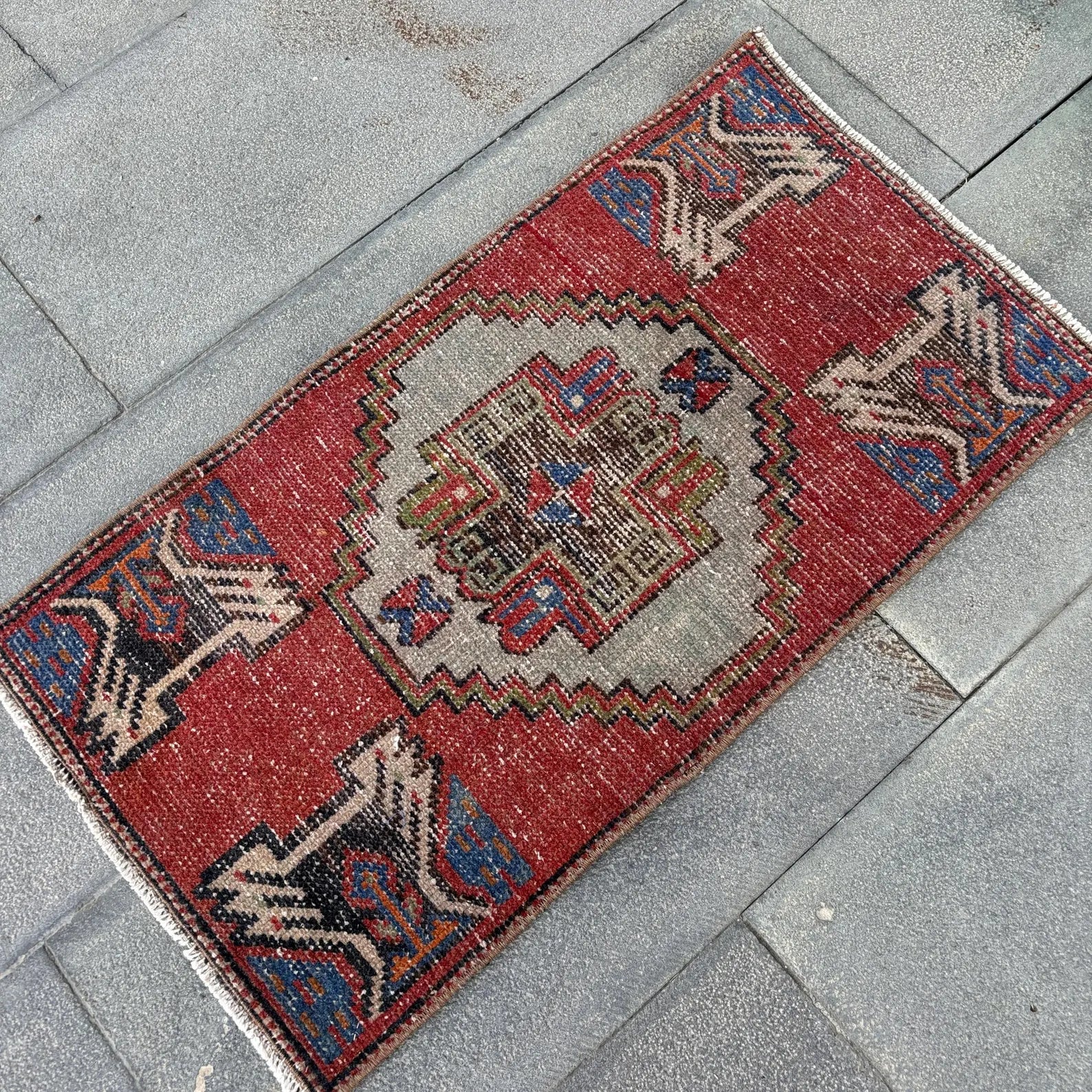 Vintage Turkish Mini Rug 1.4 x 2.7 ft