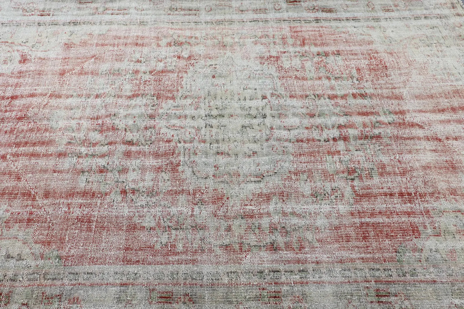 XL Vintage Turkish Accent Area Rug 6.1 x 8.9 ft