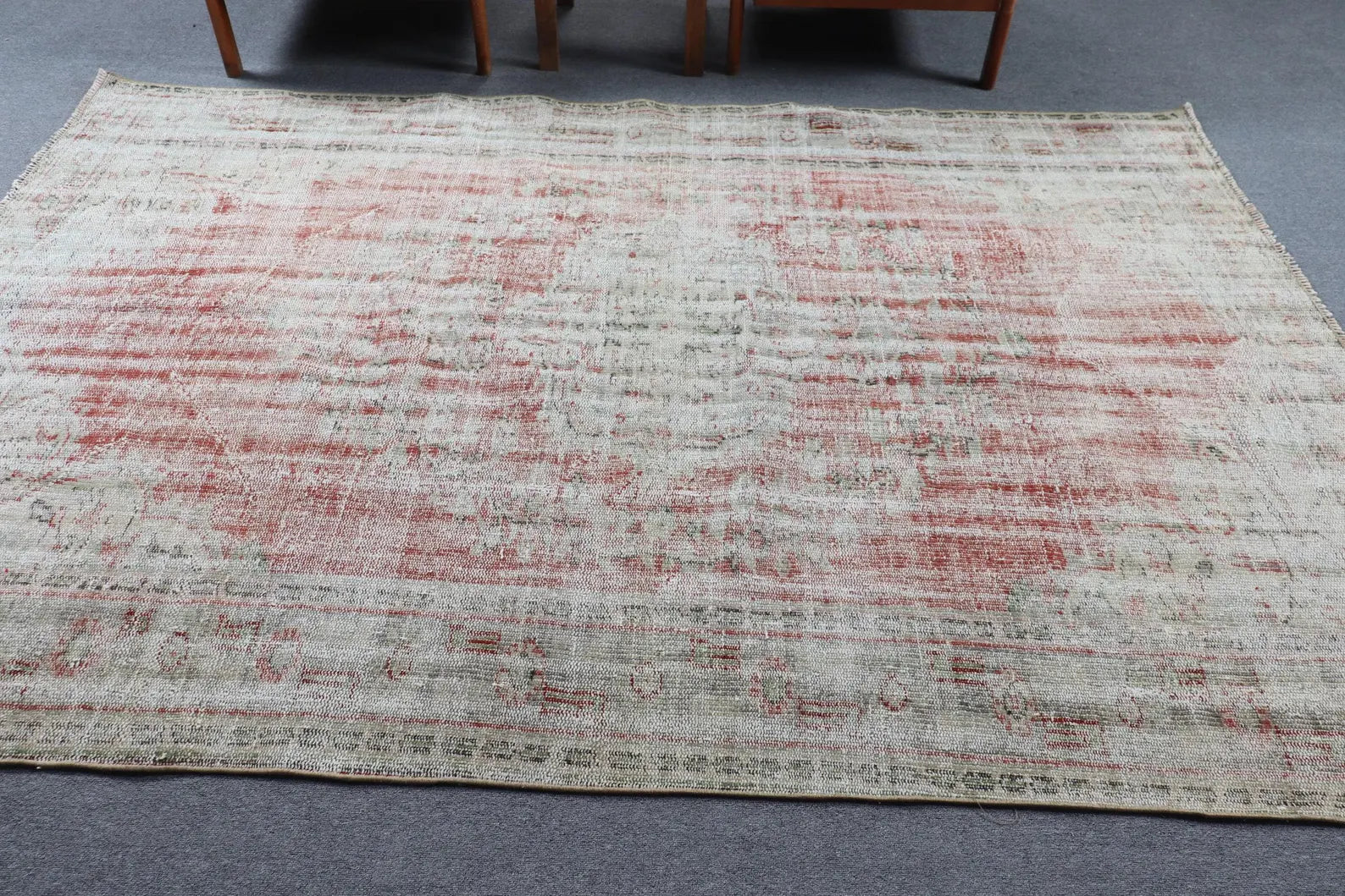 XL Vintage Turkish Accent Area Rug 6.1 x 8.9 ft