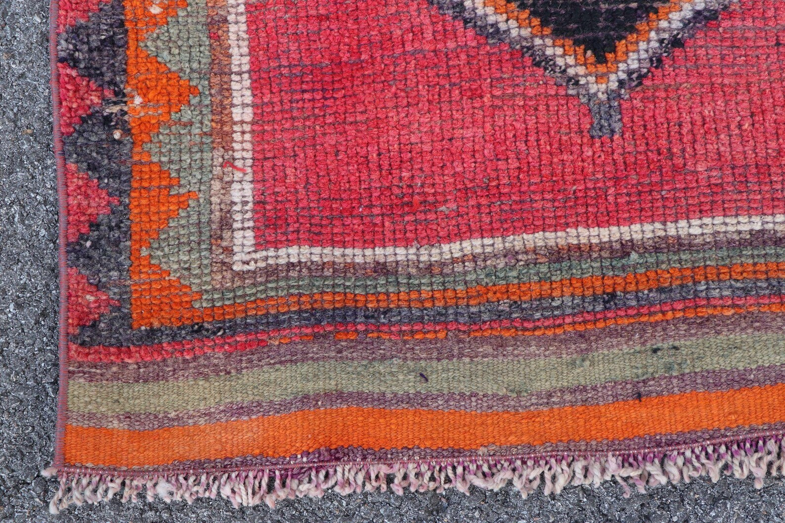 Vintage Turkish Runner Rug 2.9 x 9.8 ft