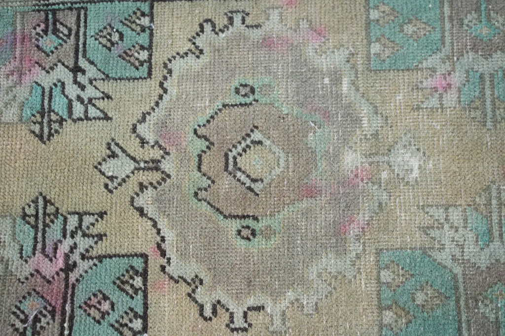 Vintage Turkish Mini Rug 1.5 x 2.7 ft