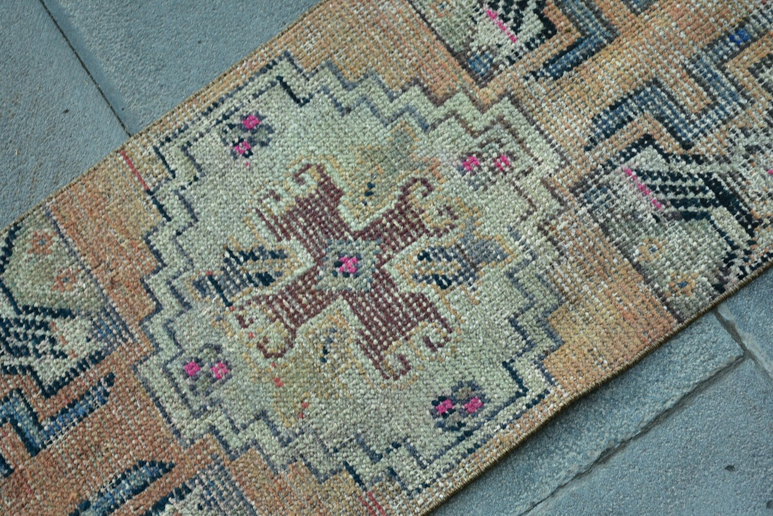Vintage Turkish Mini Rug 1.4 x 2.6 ft