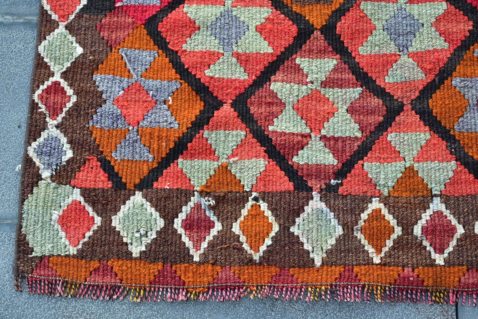 Vintage Turkish Runner Rug 2.6 x 9.4 ft