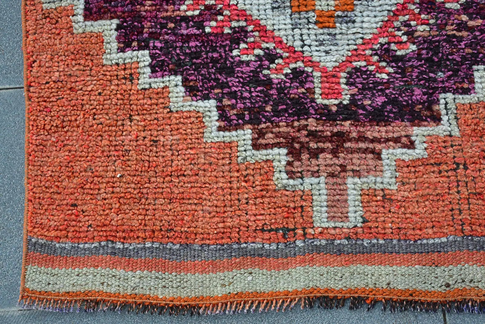 Vintage Turkish Runner Rug 2.7 x 9.9 ft