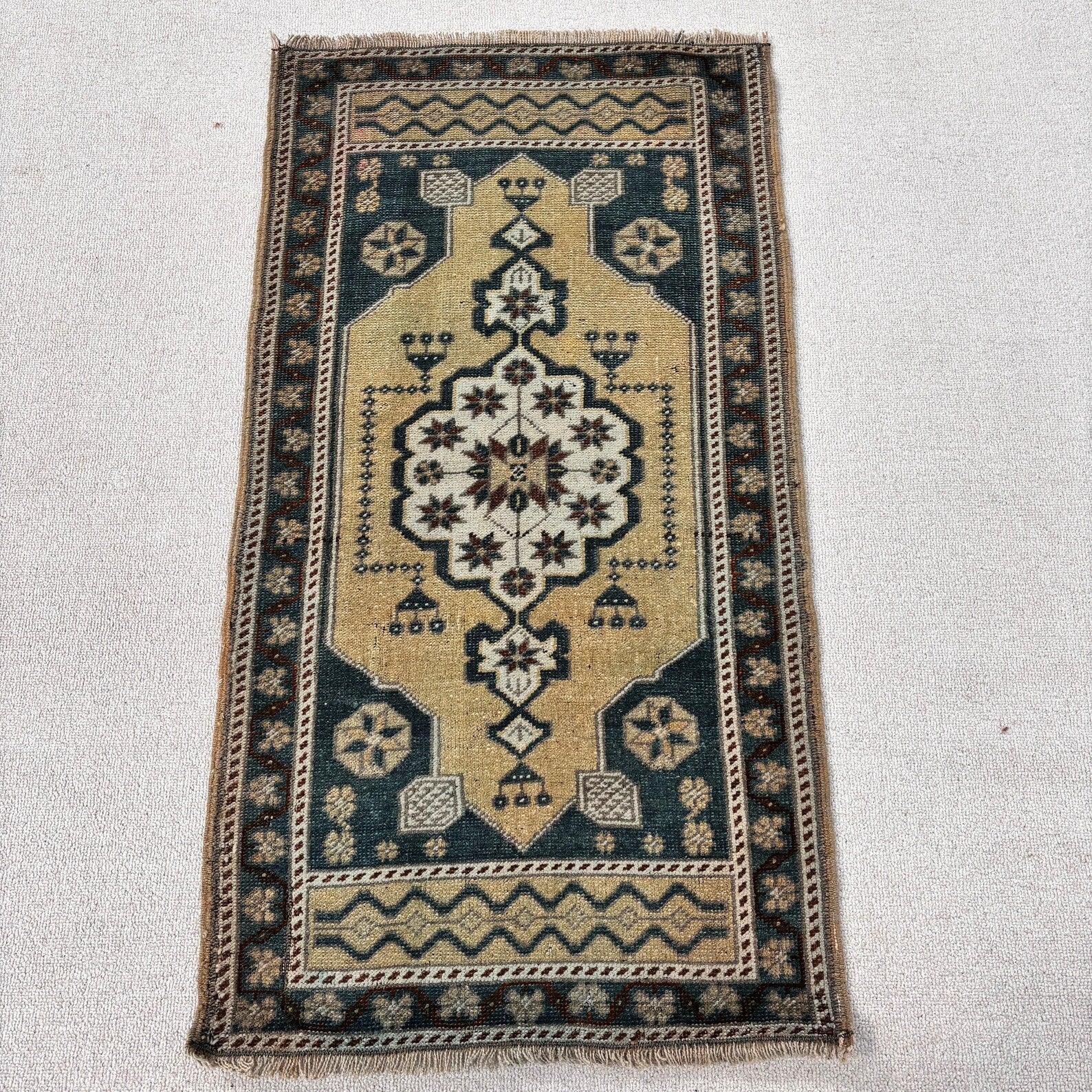 Vintage Turkish Mini Rug 1.8 x 3.4 ft