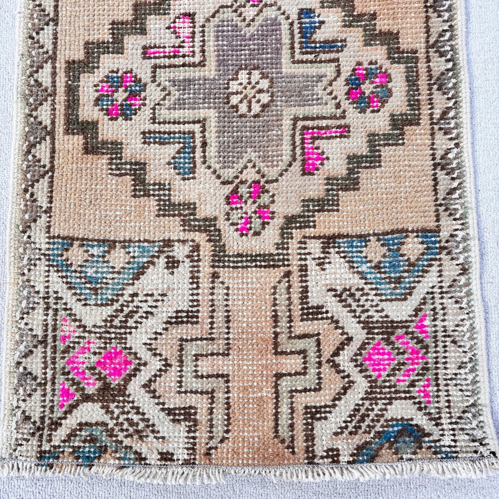 Vintage Turkish Mini Rug 1.6 x 2.6 ft