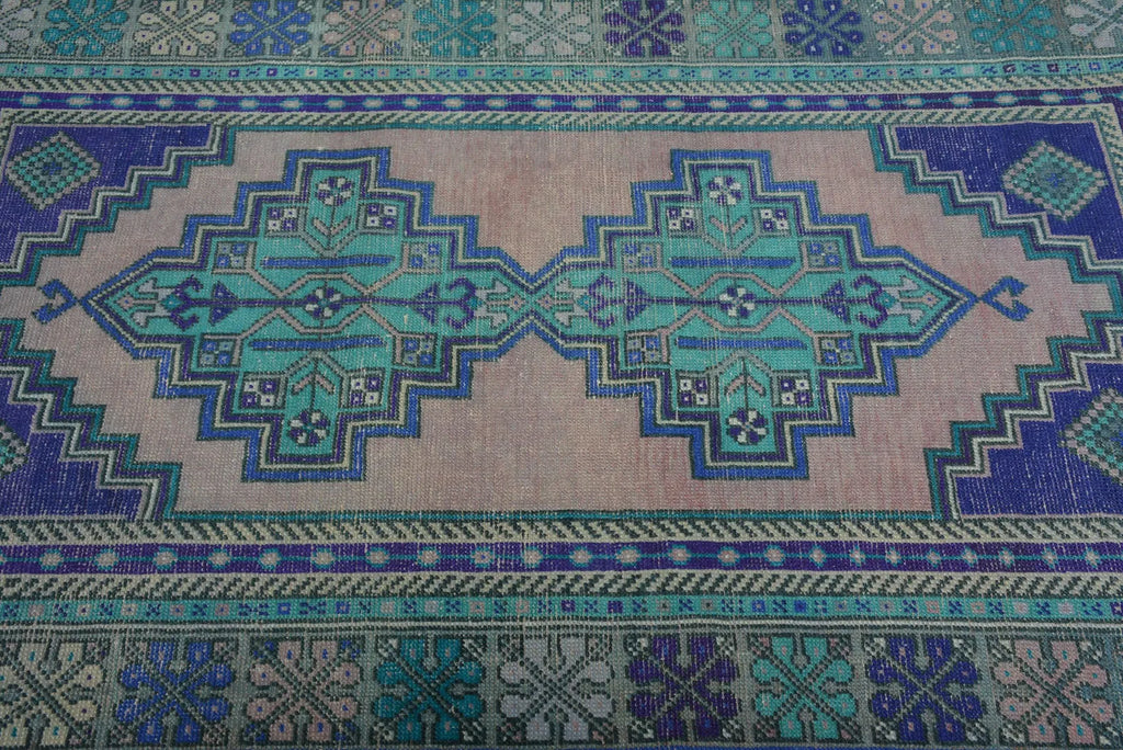 Vintage Turkish Accent Area rug 3.7 x 6 ft