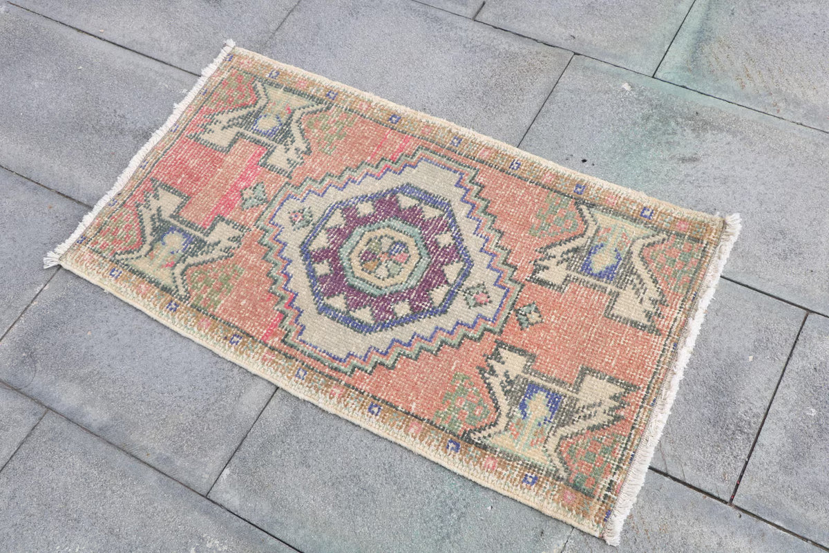 Vintage Turkish Mini Rug 1.6 x 2.9 ft