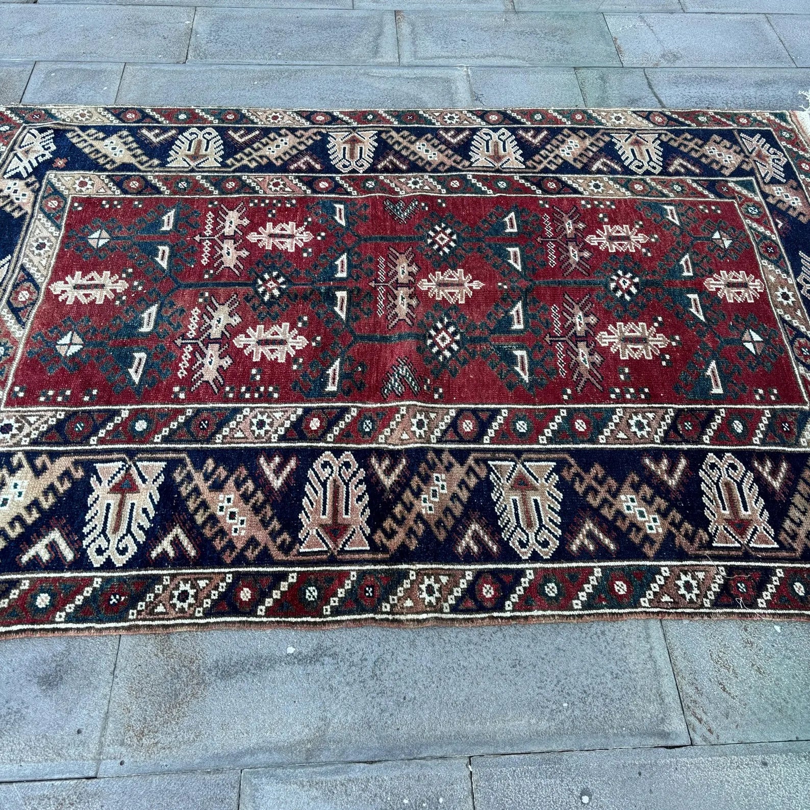 Vintage Turkish Accent Area Rug 4.1 x 6.9 ft