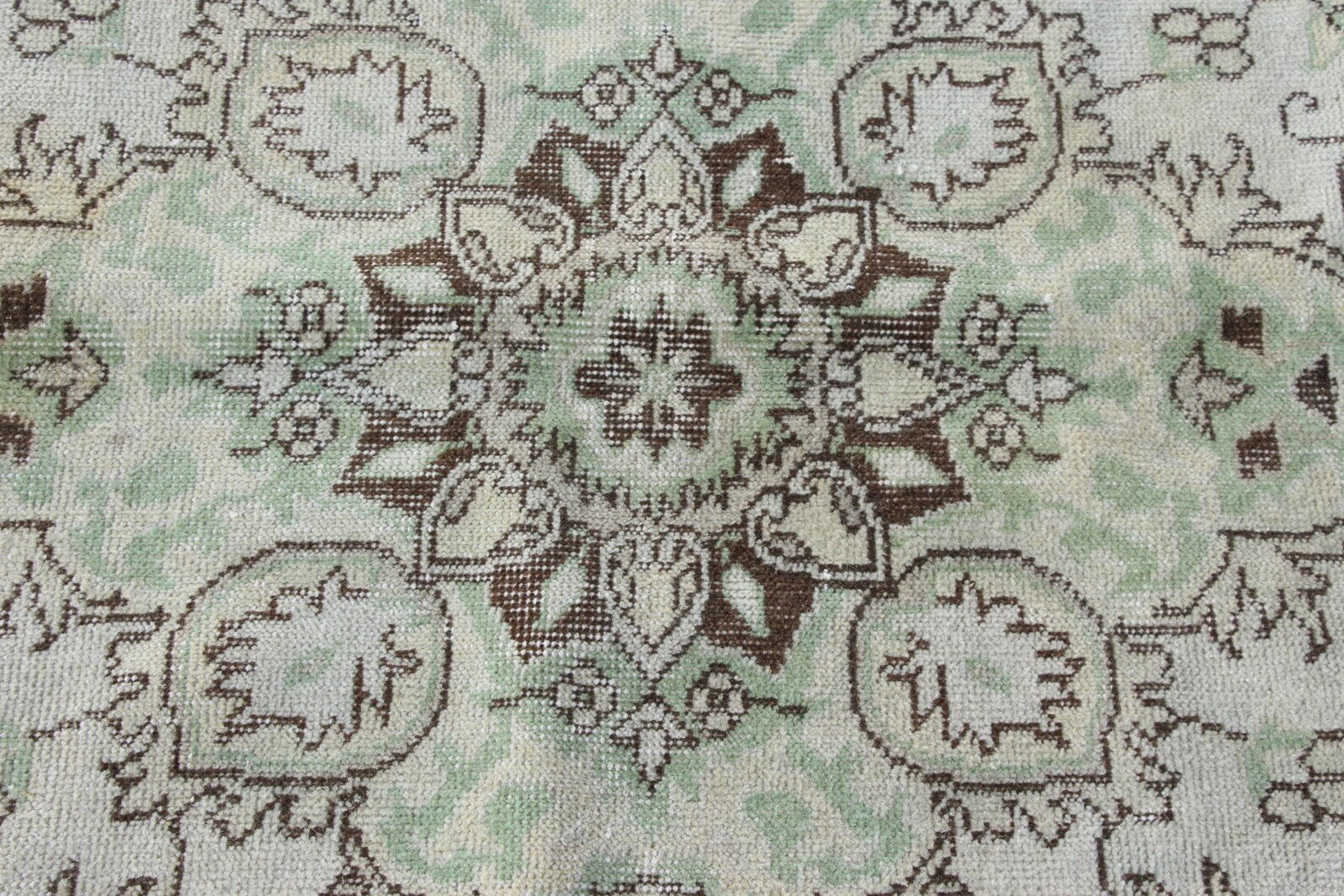 Vintage Turkish Accent Area rug 6.1 x 9.2 ft