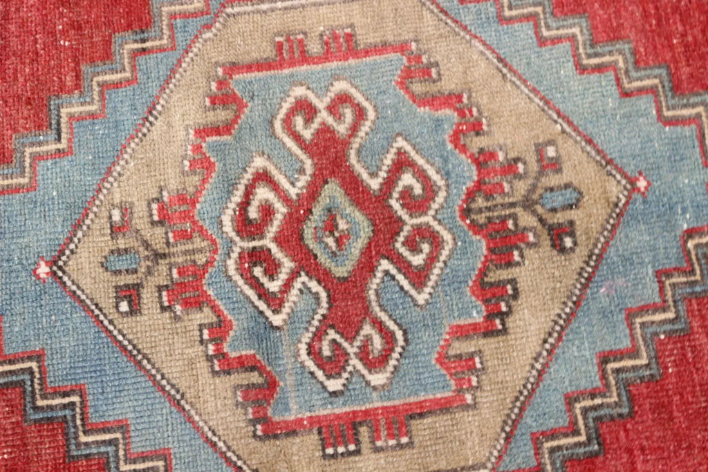 Vintage Turkish Accent Area rug 3 x 5.2 ft