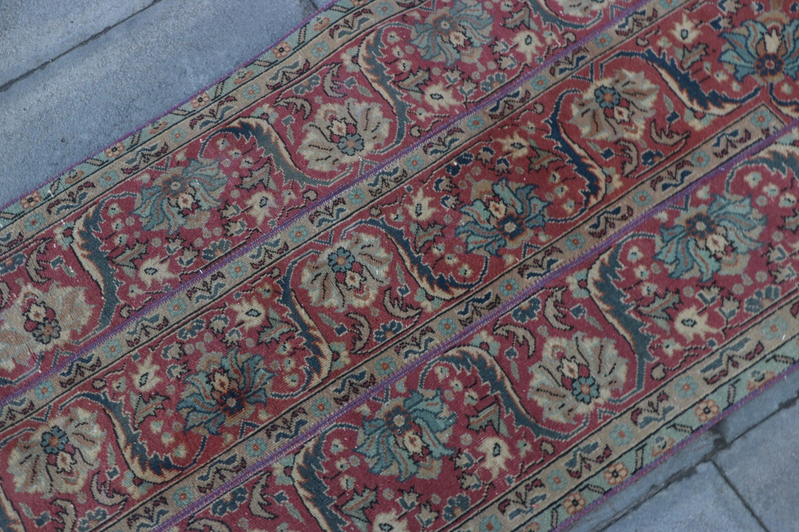 Vintage Turkish Accent Area rug 2.3 x 4 ft