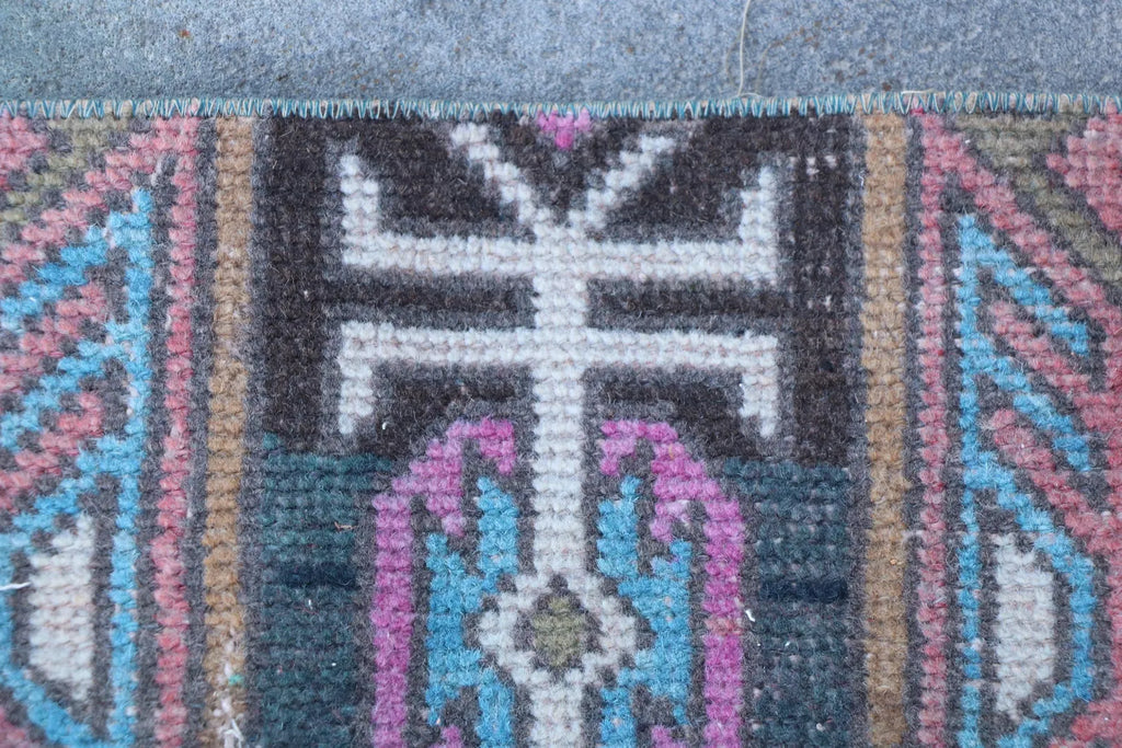 Vintage Turkish Mini Rug 1.7 x 2.8 ft
