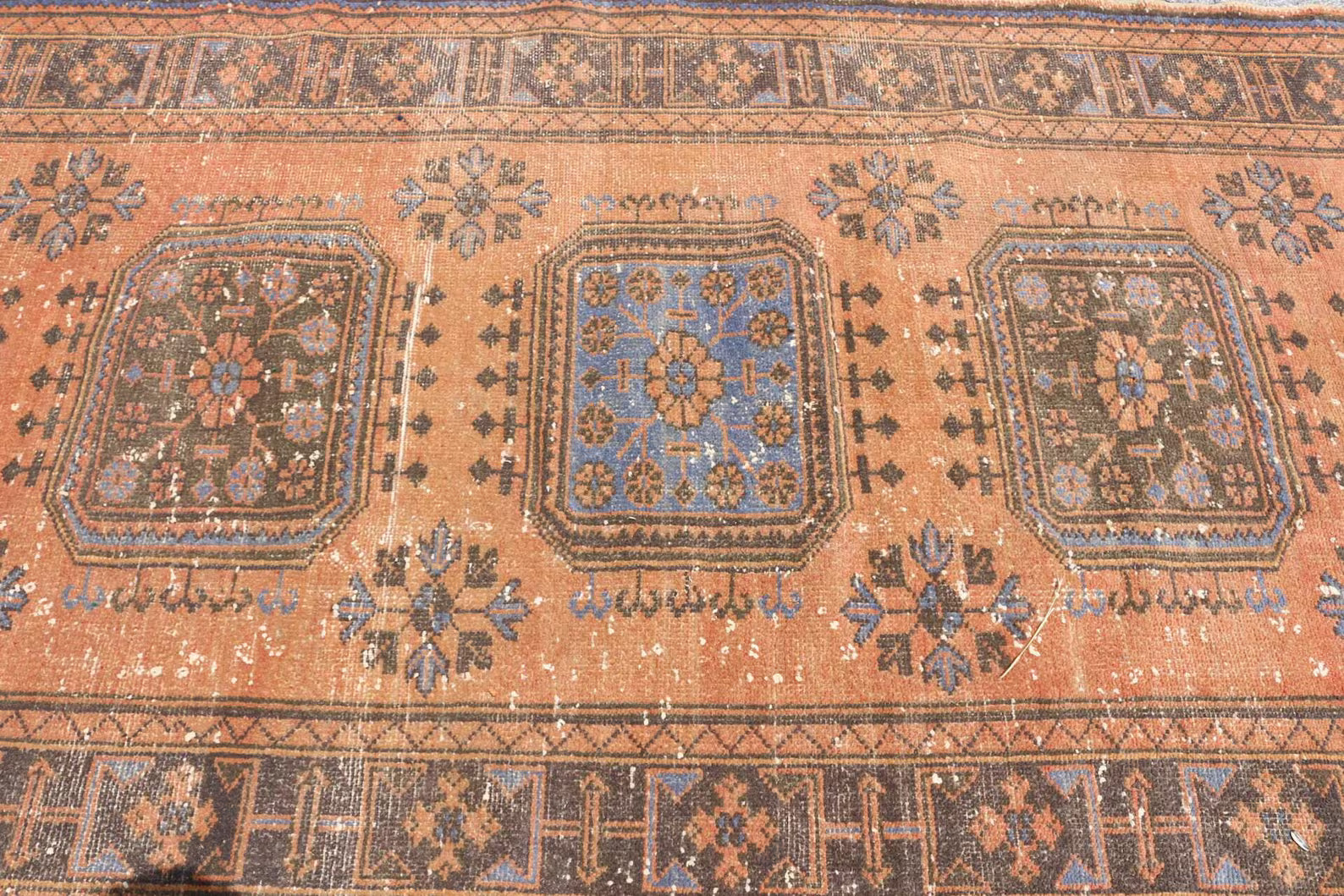 Vintage Turkish Accent Area rug 4.7 x 10.7 ft
