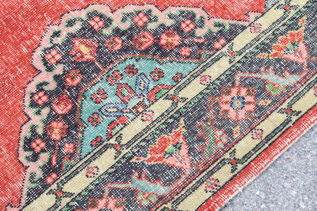 Vintage Turkish Accent Area rug 4.9 x 12.6 ft