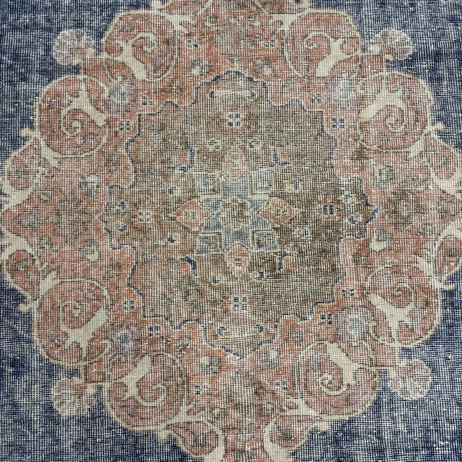 XL Vintage Turkish Accent Area Rug 6.7 x 10.6 ft