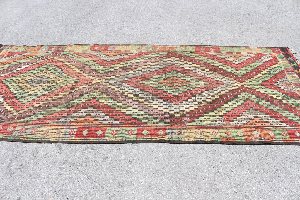 Vintage Turkish Accent Area rug 4.7 x 11.3 ft