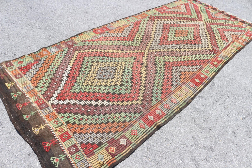 Vintage Turkish Accent Area rug 4.7 x 11.3 ft