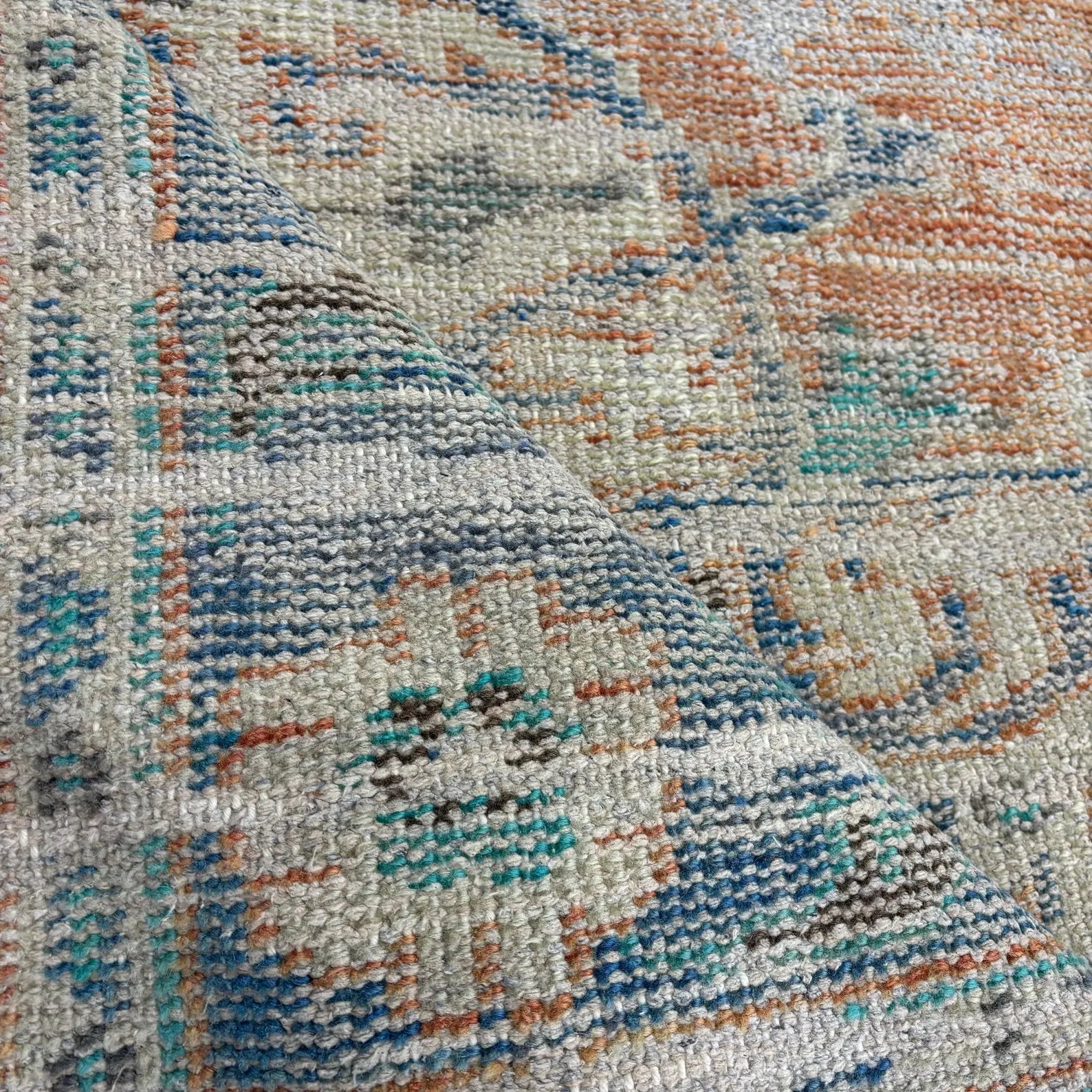 XL Vintage Turkish Accent Area Rug 6 x 9.6 ft
