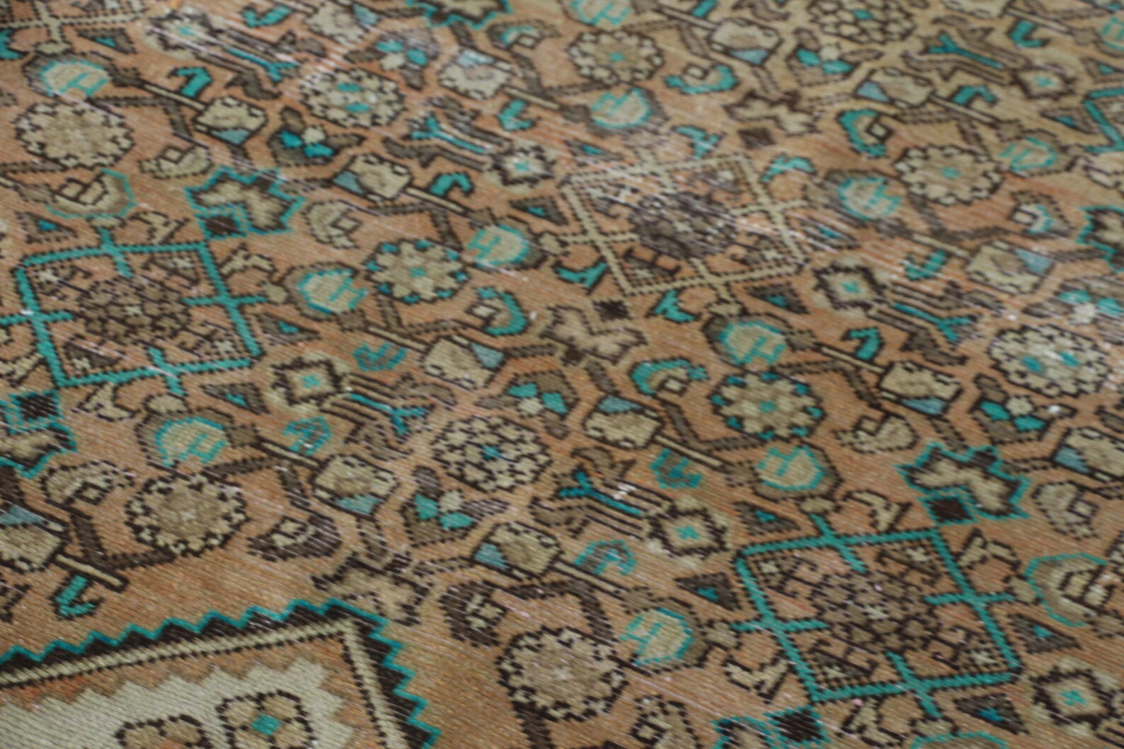 XL Vintage Persian Accent Area Rug 5.1 x 10 ft