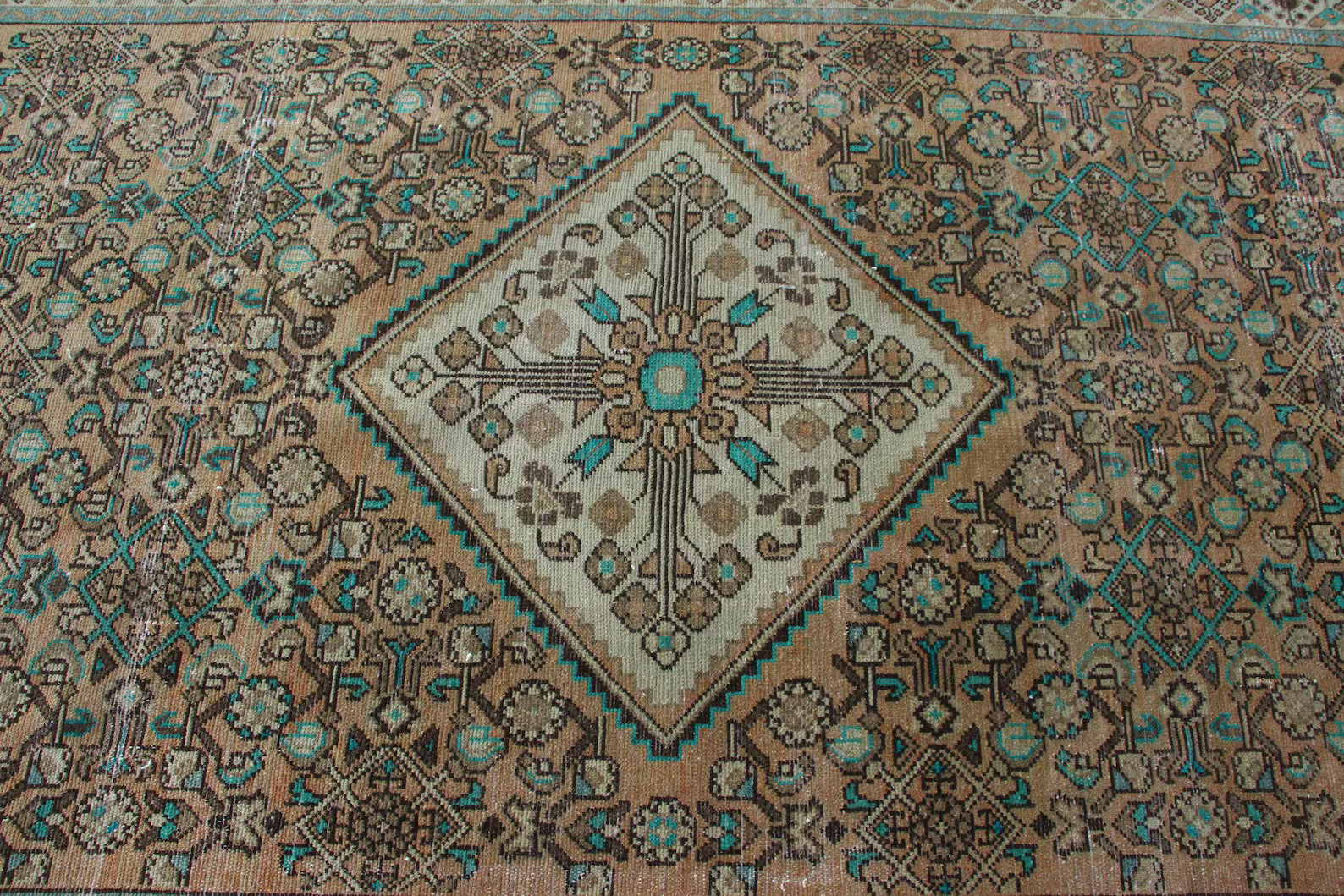 XL Vintage Persian Accent Area Rug 5.1 x 10 ft