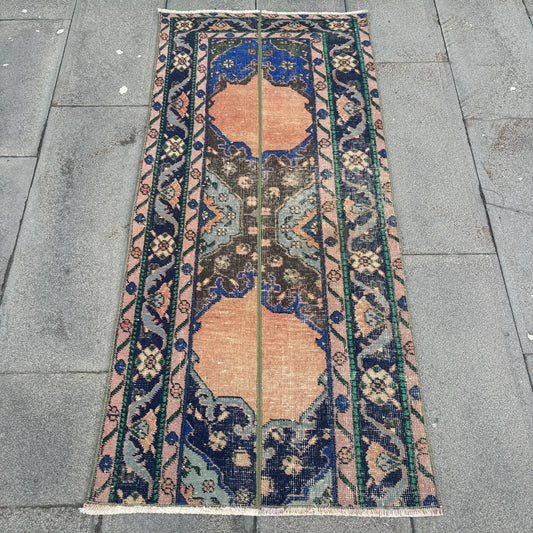 Vintage Turkish Accent Area rug 2.2 x 4.8 ft