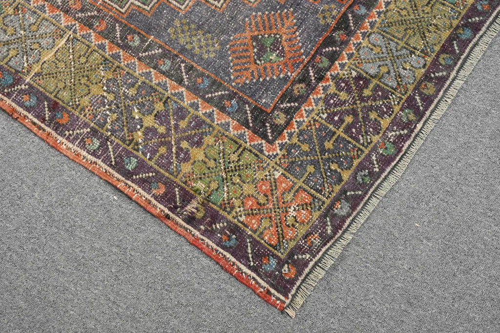 Vintage Turkish Accent Area rug 3.5 x 6.5 ft