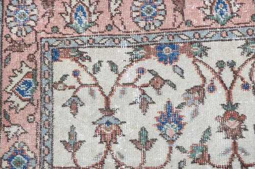 Vintage Turkish Accent Area rug 3.8 x 6.6 ft