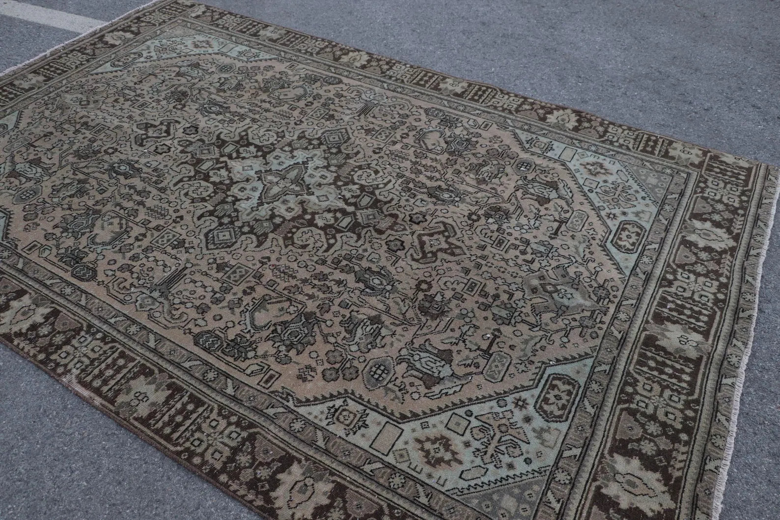 XL Vintage Persian Accent Area Rug 6.2 x 9.6 ft